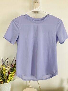 Lululemon Top Lululemon Shirt in purple violet workout activewear top